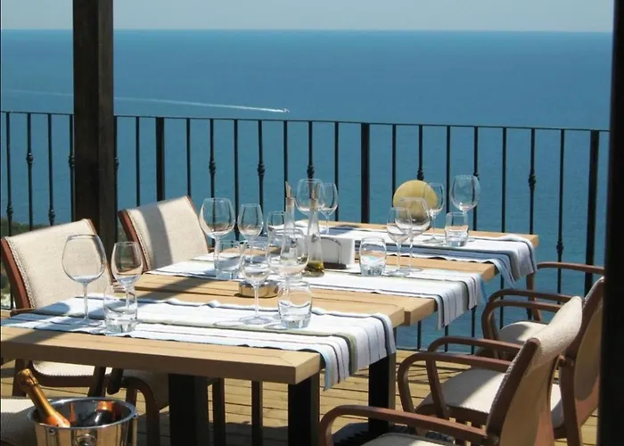 Alex-part Kaliakria アパート